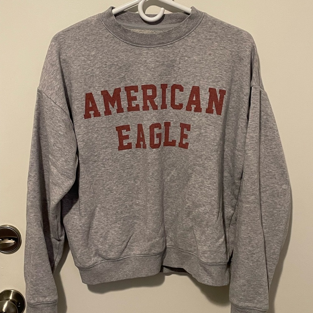 American Eagle sweater